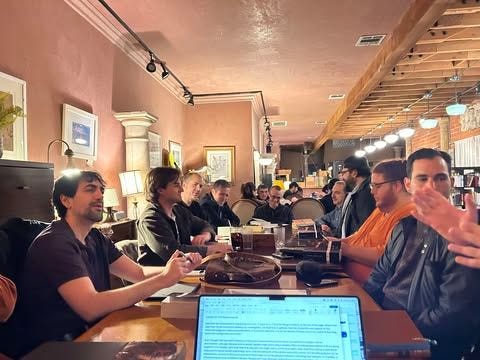 No photo description available.