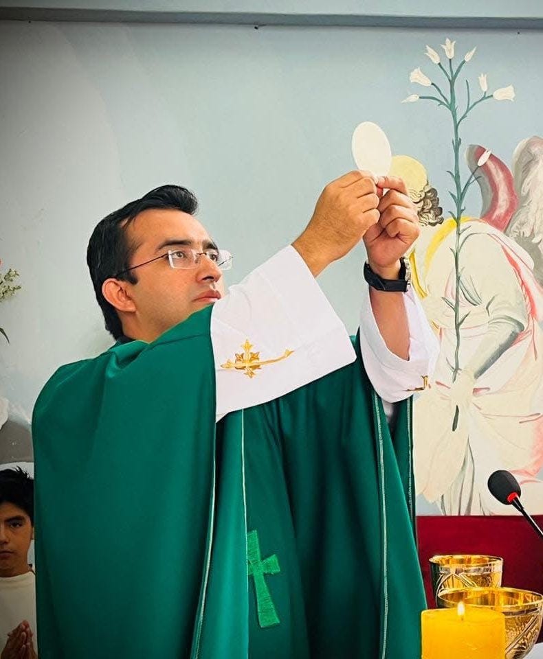 Pope Leo XIV's new personal secretary Edgard Iván Rimaycuna Inga celebrates  Mass Image: Edgard Iván Rimaycuna