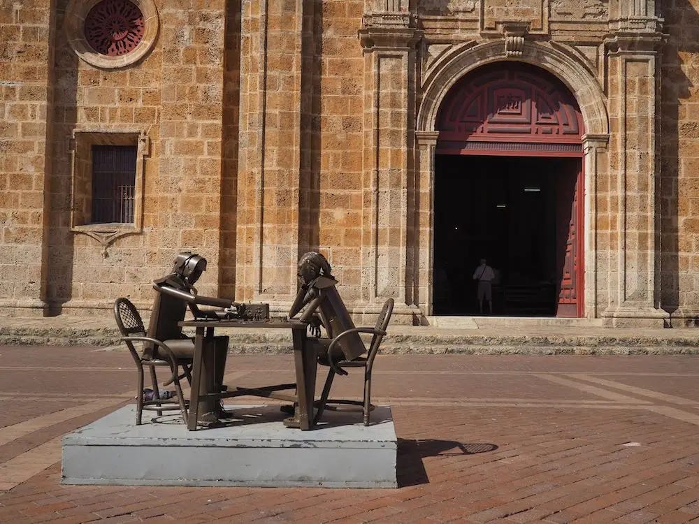 Eduardo Carmona sculptures playing chess Eduardo Carmona sculptures playing chess