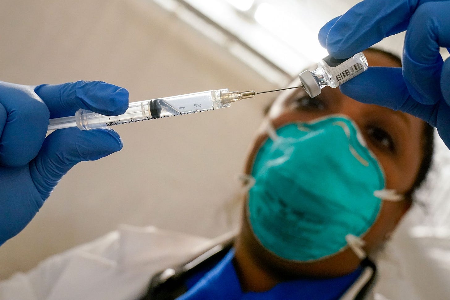 Covid vaccine: 10 reasons why young, healthy people should get vaccinated |  CNN