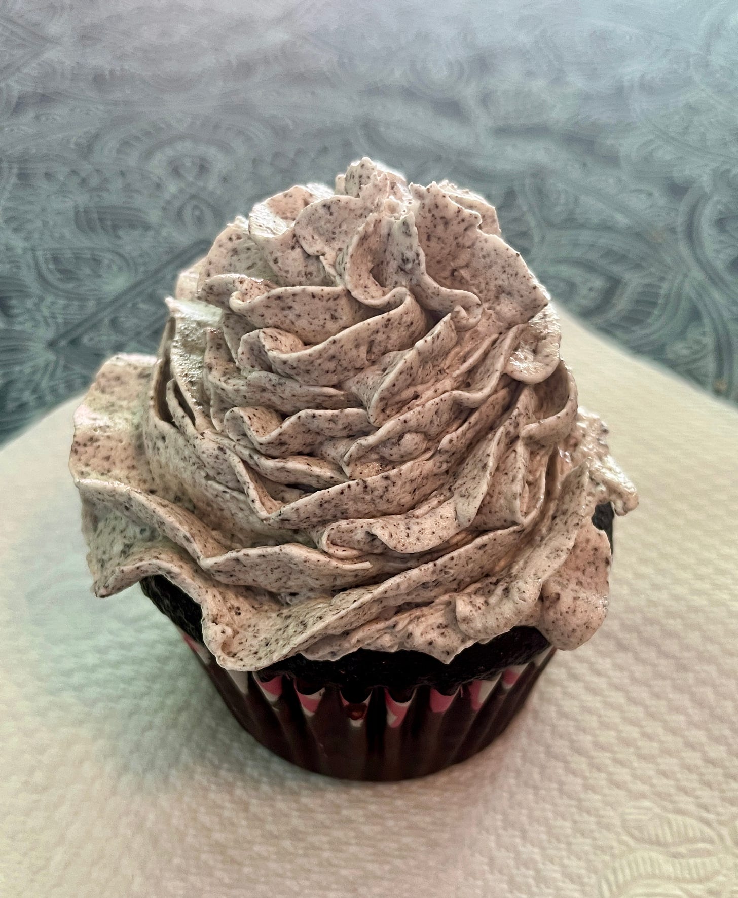 Image of Brightside Bakery's Oreo Cupcakes. httsp://sylviekurtz.com