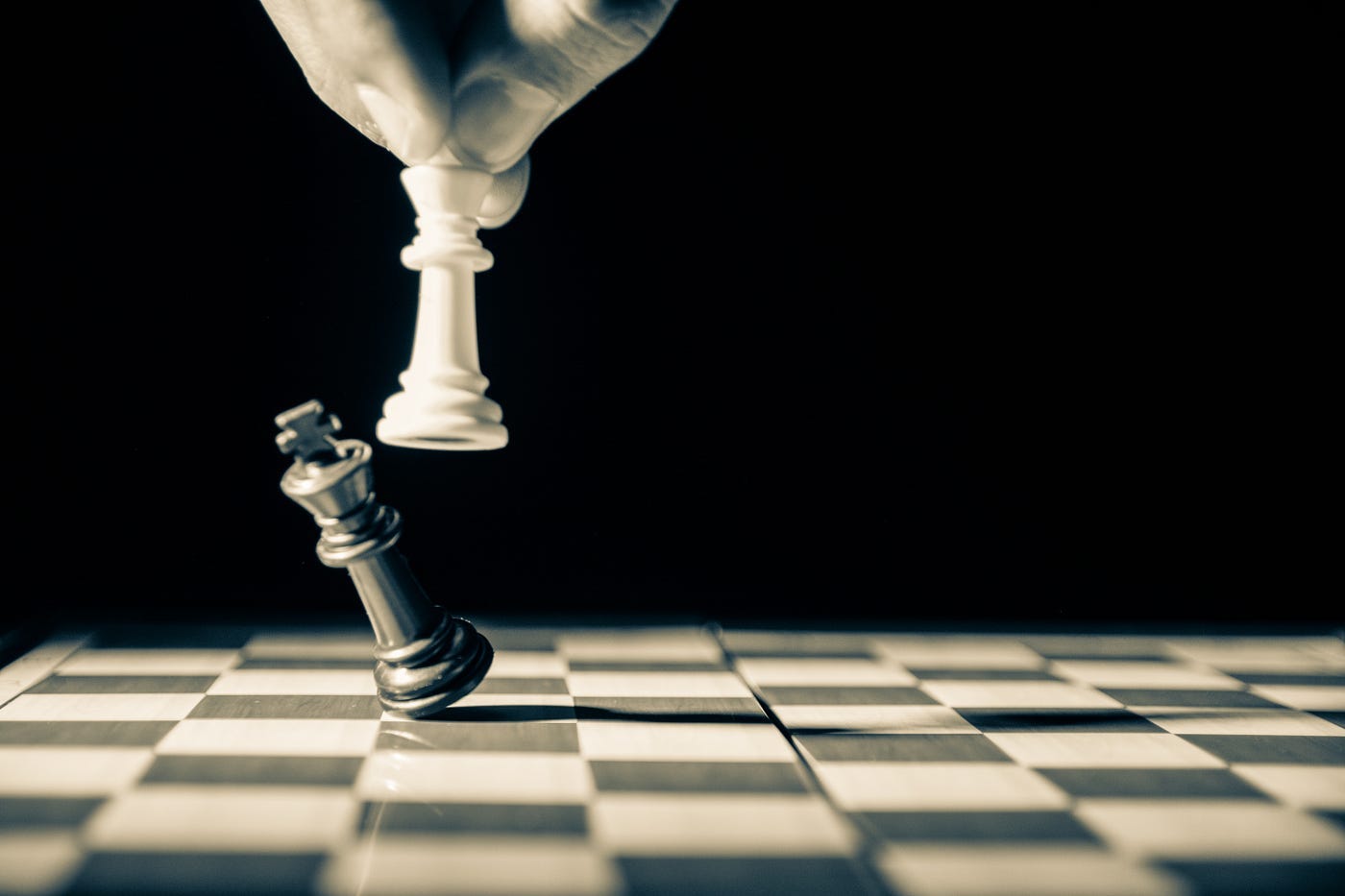 Game Theory for Data Scientists. The Basics: Simultaneous Move Games | by  Michael Kingston | Towards Data Science