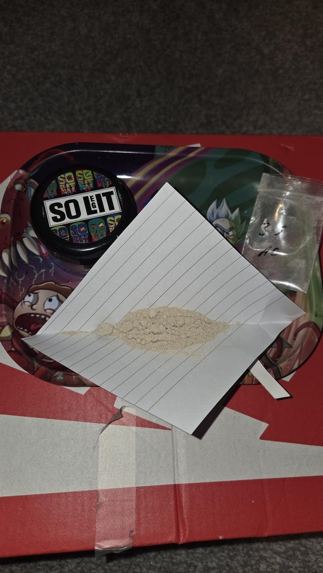 r/drugsarebeautiful - 🎱 Ball of 84% afghan 👌