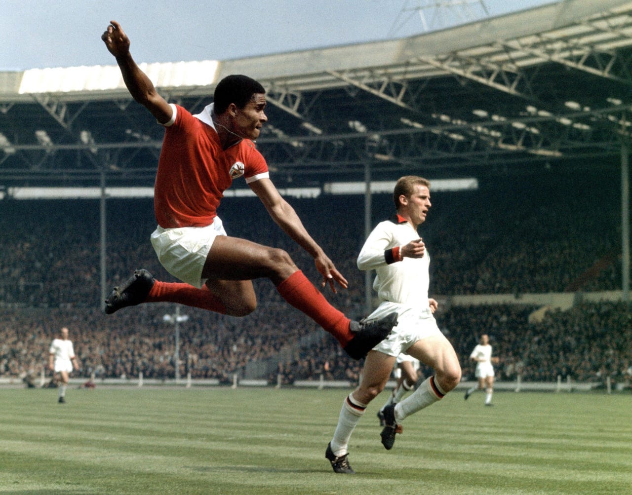 A potted celebration of Portugal's greatest, Eusebio