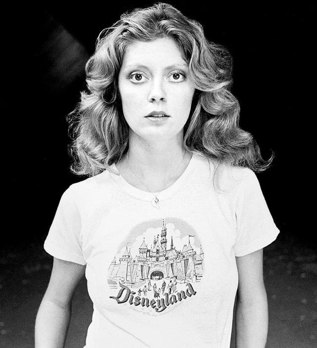 Young Susan Sarandon. Amazingly beautiful. : r/pics