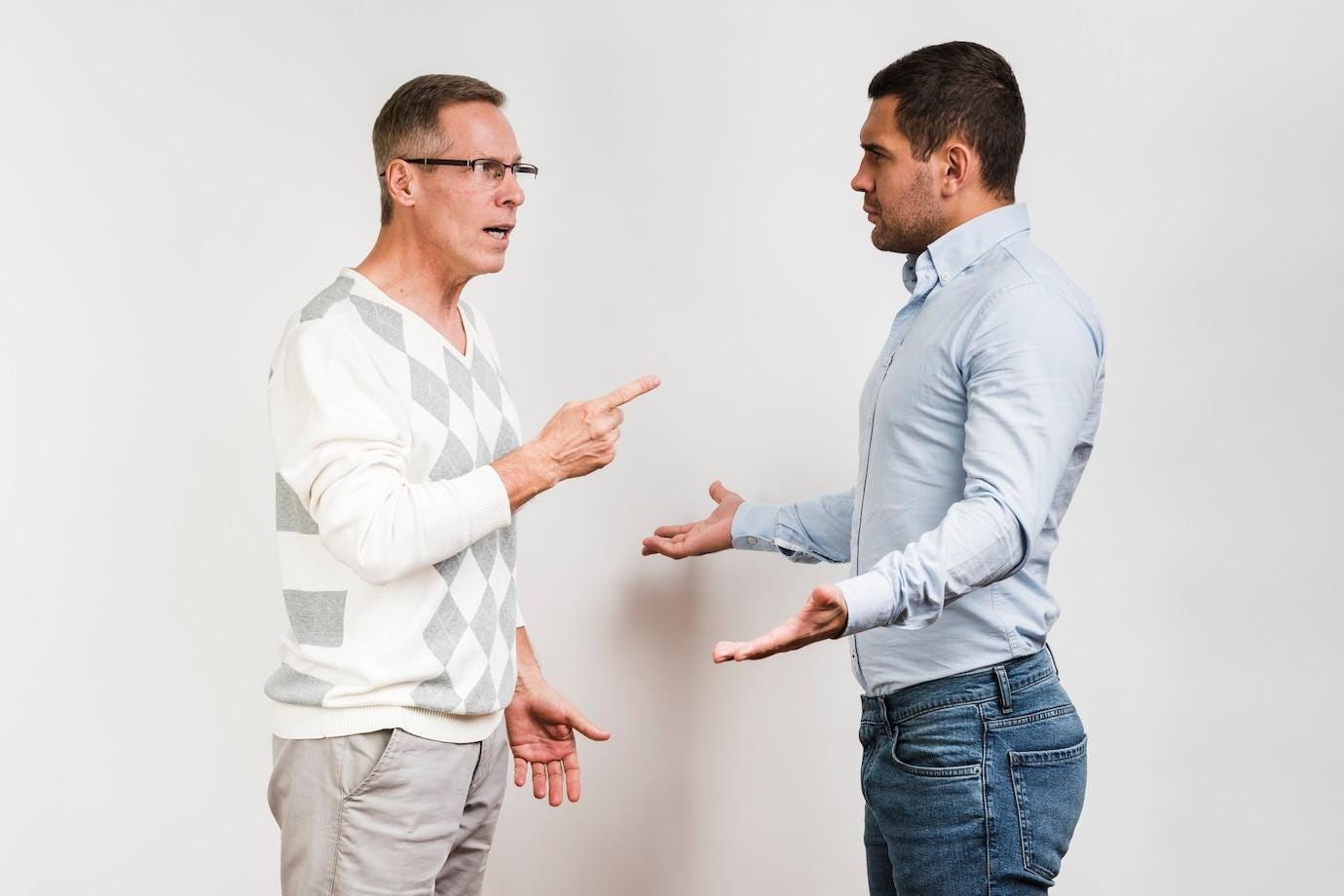 A person talking to another person

Description automatically generated with low confidence