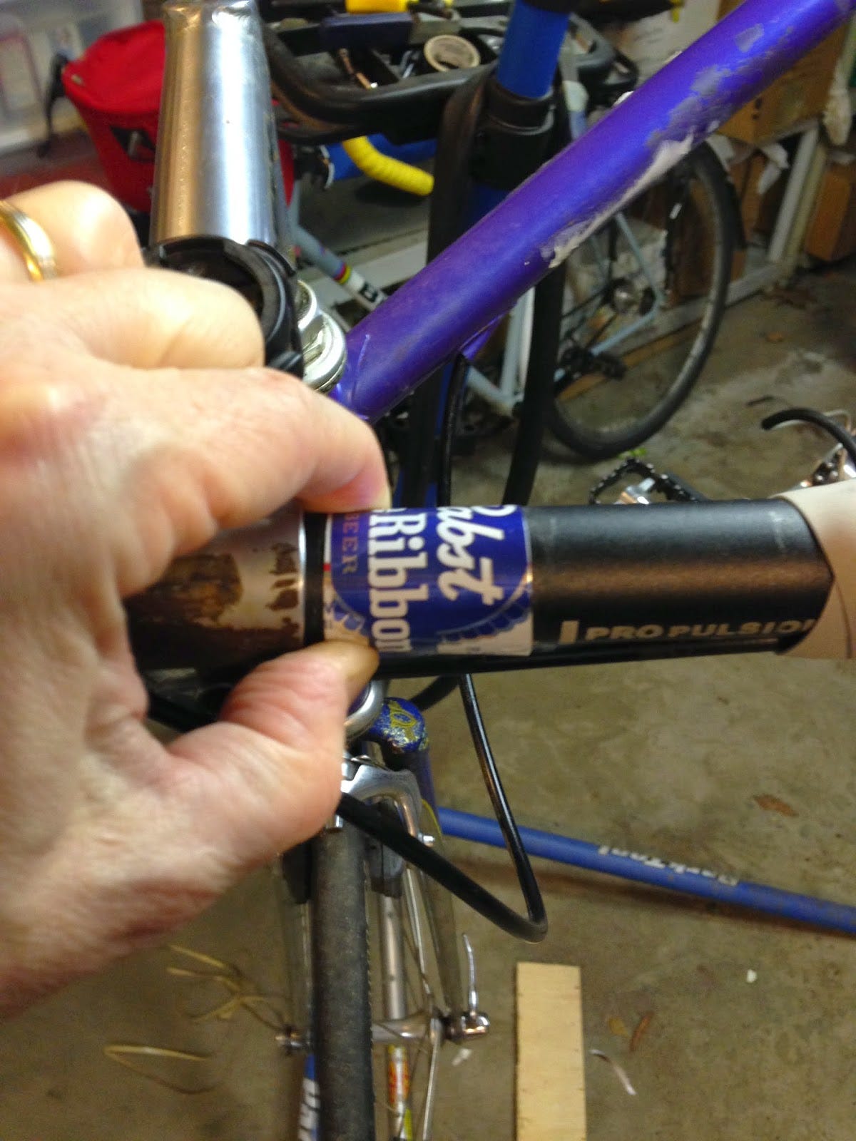 Cyclesnack: The Beer Can Handlebar Shim