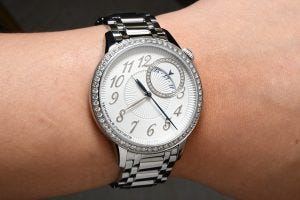 Vacheron Constantin Égérie Self-winding Wrist shot