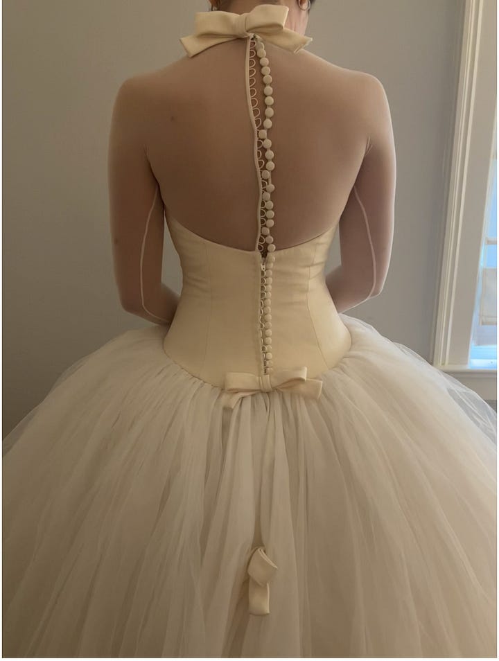 I Scoured the Internet for Vintage Vera Wang Wedding Dresses So You Don't Have To I Scoured the Internet for Vintage Vera Wang Wedding Dresses So You Don't Have To