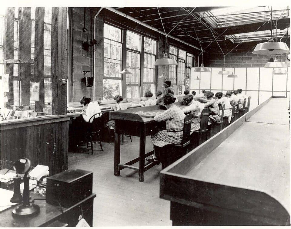 File:USRadiumGirls-Argonne1,ca1922-23-150dpi.jpg