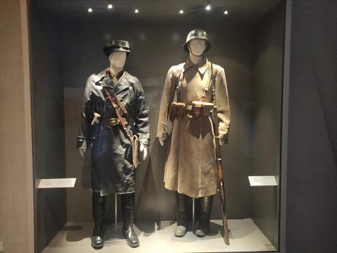 Barbed wire, Polish Air Force info, Uniforms