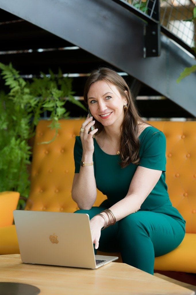 entrepreneuriat #coaching #développementprofessionnel #performance  #bienetre #lightherpowher #visibilité #prospection | Elodie Penteng