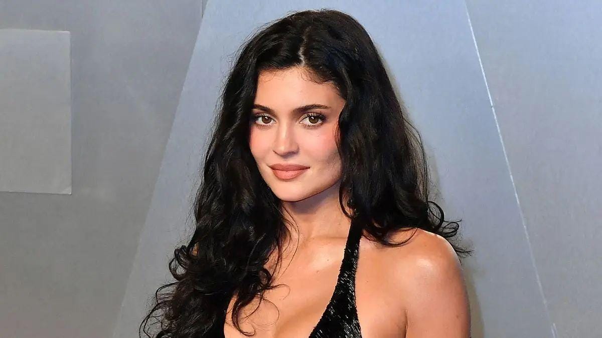 photo of kylie jenner photo of kylie jenner