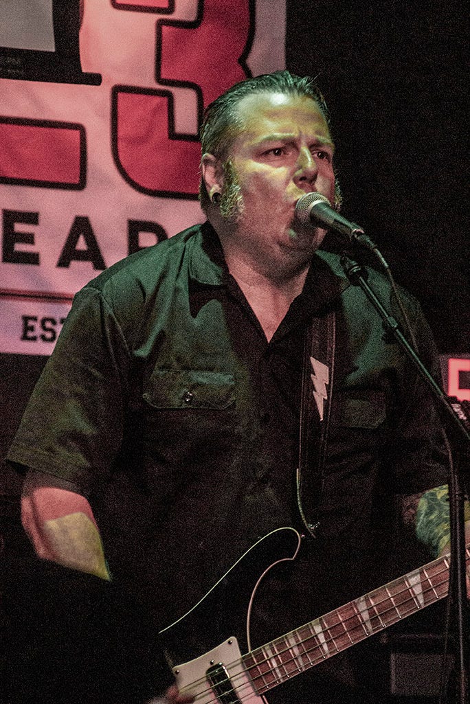 Temptress at the Iron Horse Pub, Wichita Falls, Texas, December 2023 / photos Ernest Cooper