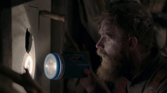 Caveat (2020) (3/4): Babysitting in the middle of nowhere | Seongyong's  Private Place