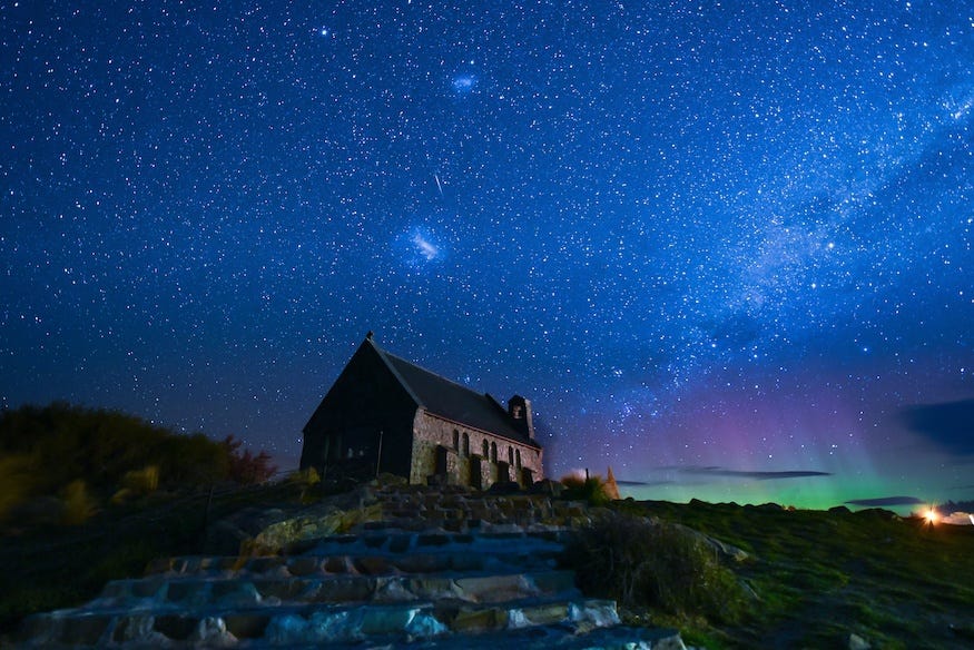 nighttime image of an Australian farmhouse with stars in the sky