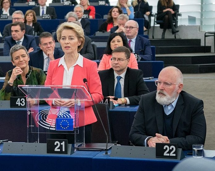 757px-Parliament_to_vote_on_new_European_Commission_(49131215863)(cropped)