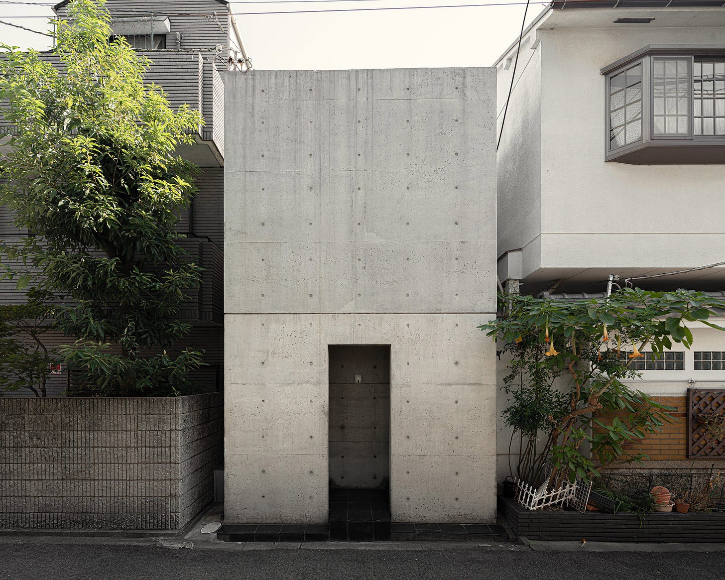 住吉長屋外觀|來源:Dacian Groza / ArchEyes 住吉長屋外觀|來源:Dacian Groza / ArchEyes