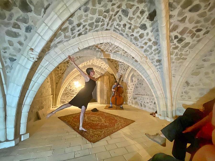 Help Build A New Medieval Edifice Help Build A New Medieval Edifice