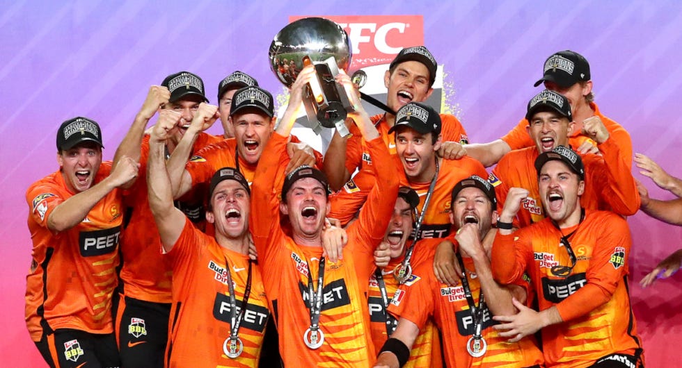 The Perth Scorchers celebrate winning BBL 11 during the Men's Big Bash League match between the Perth Scorchers and the Sydney Sixers The Perth Scorchers celebrate winning BBL 11 during the Men's Big Bash League match between the Perth Scorchers and the Sydney Sixers