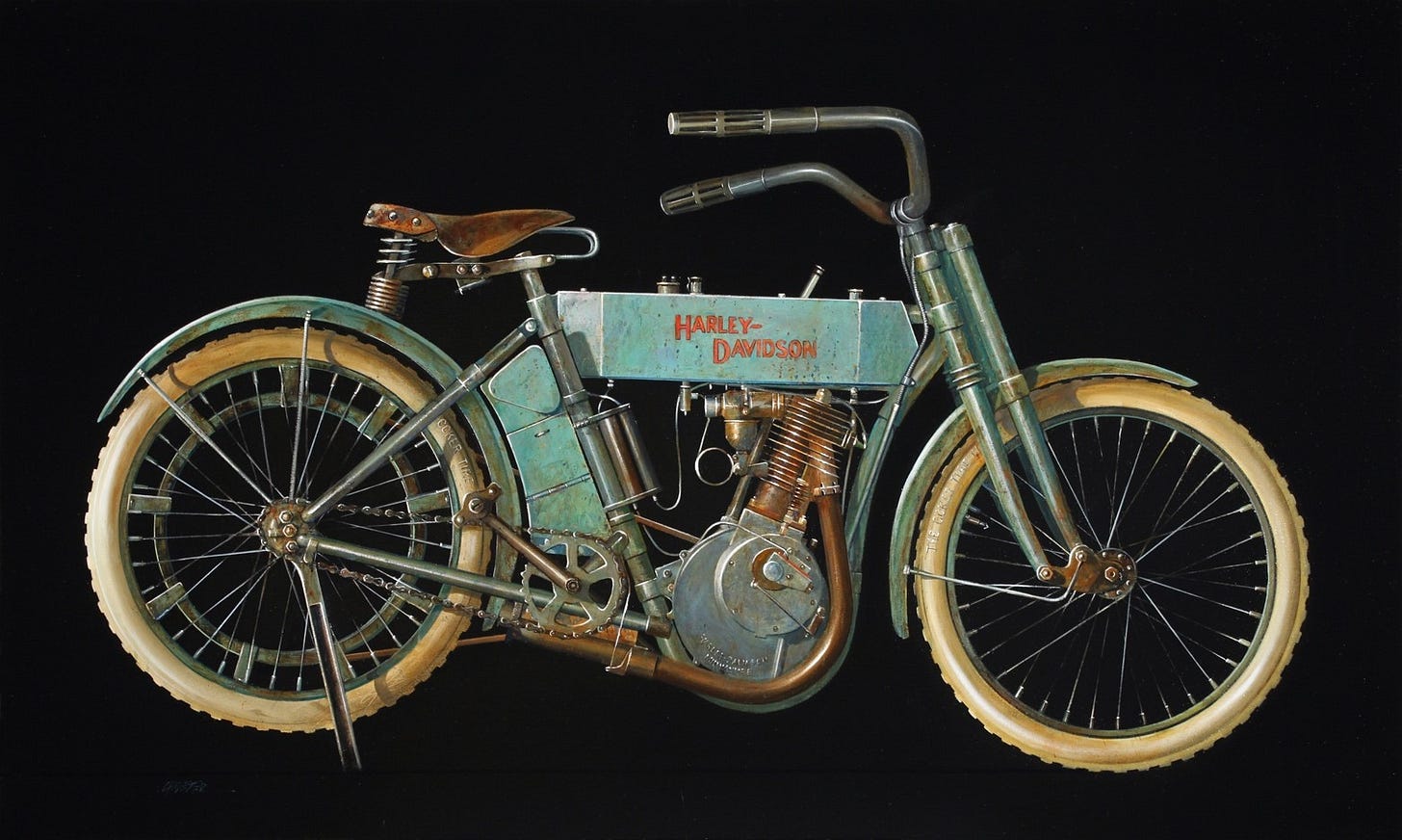 A close-up of a motorcycle

Description automatically generated