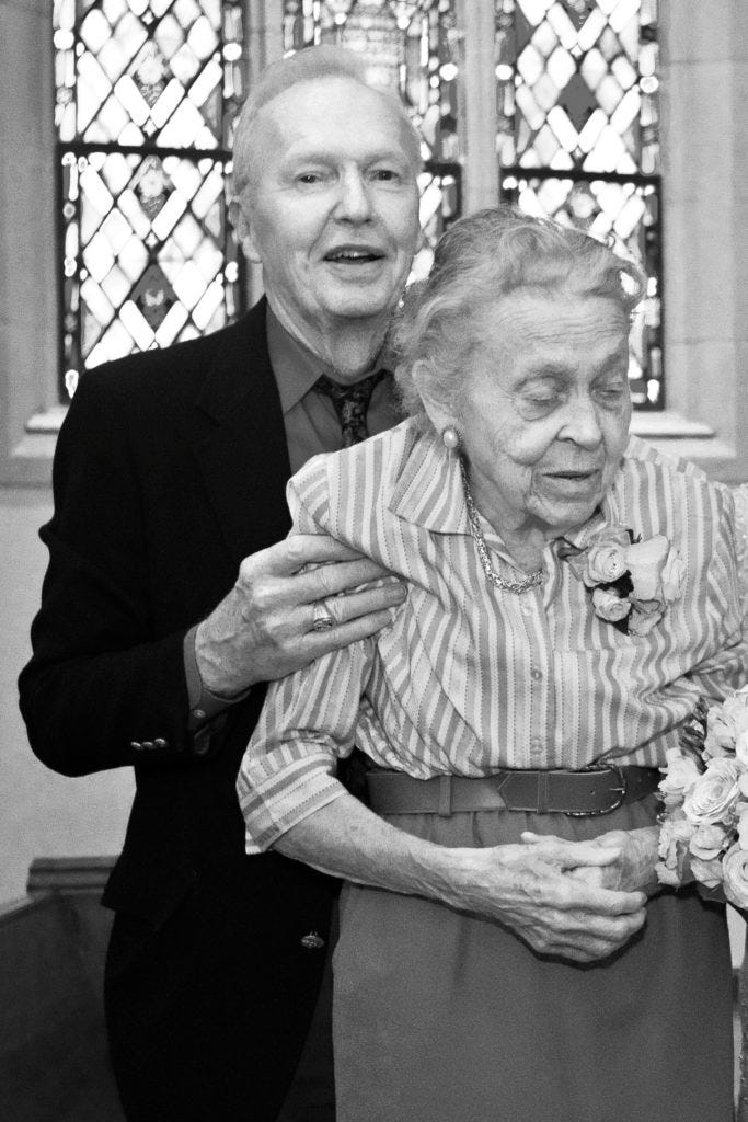 Elizabeth Elliot and Lars Gren Elizabeth Elliot and Lars Gren