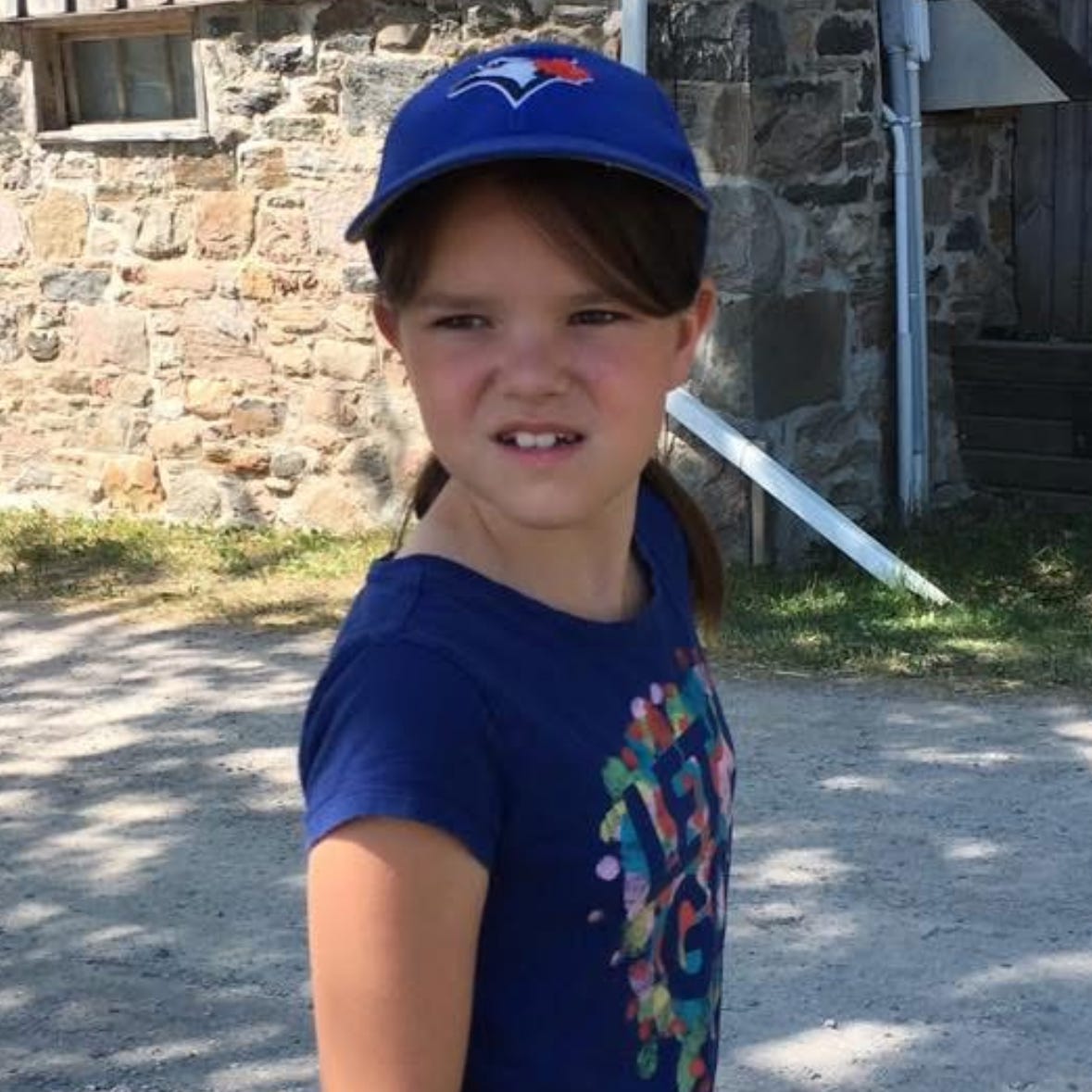 she deals in dreamers