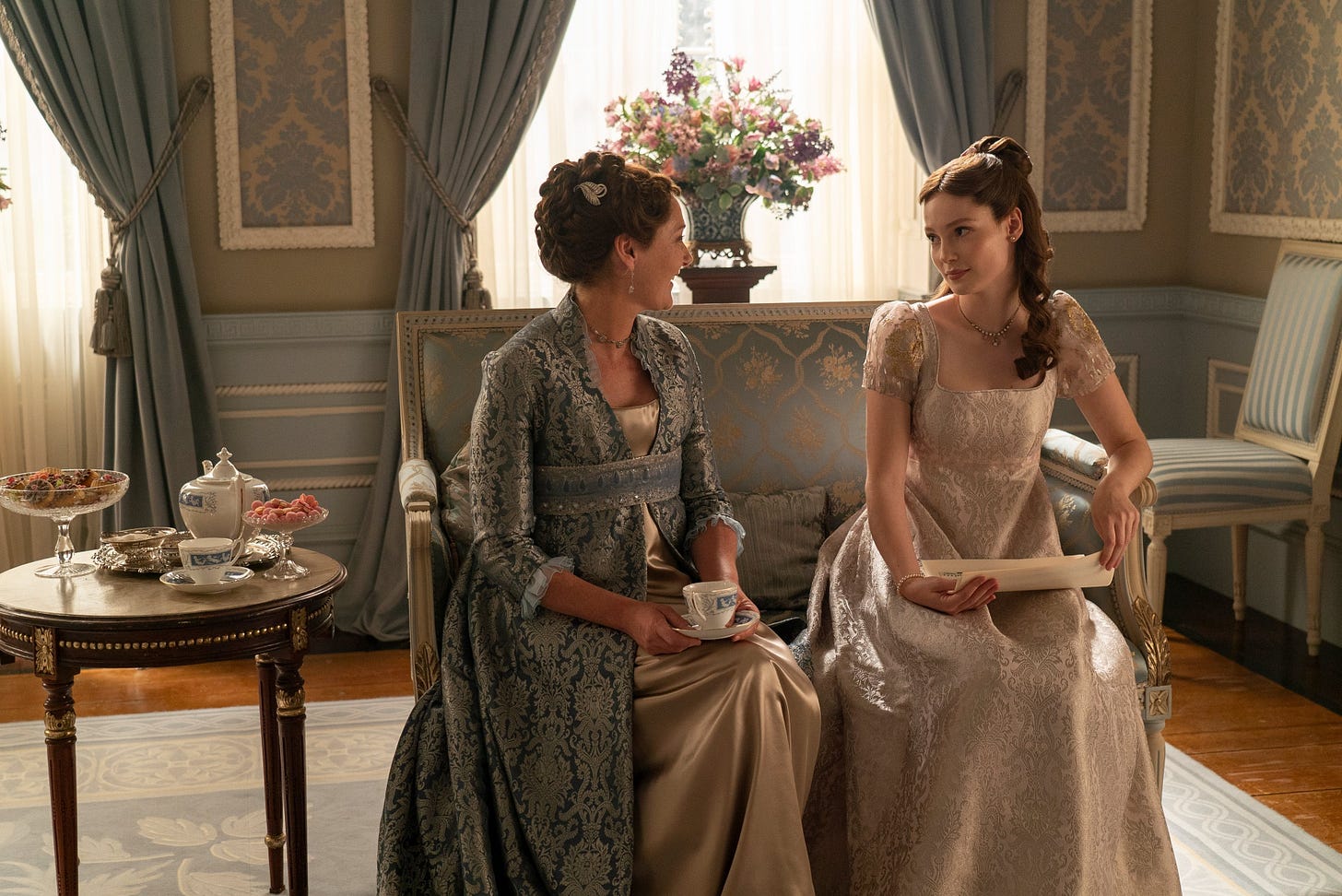 Violet and Francesca in Season 3 : r/BridgertonNetflix