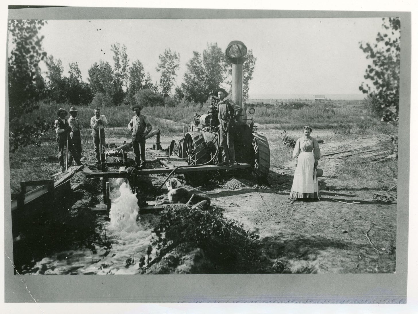 Undated historical photo of a pump irrigation system with the Milk River Project. Undated historical photo of a pump irrigation system with the Milk River Project.