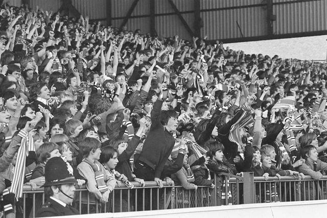 Derby Days - Fools rush in - United unravel at Roker!