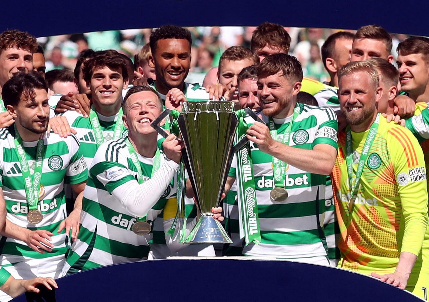 Celtic Celebrate 55th League Title With Minecraft Tribute | Latest Celtic  News