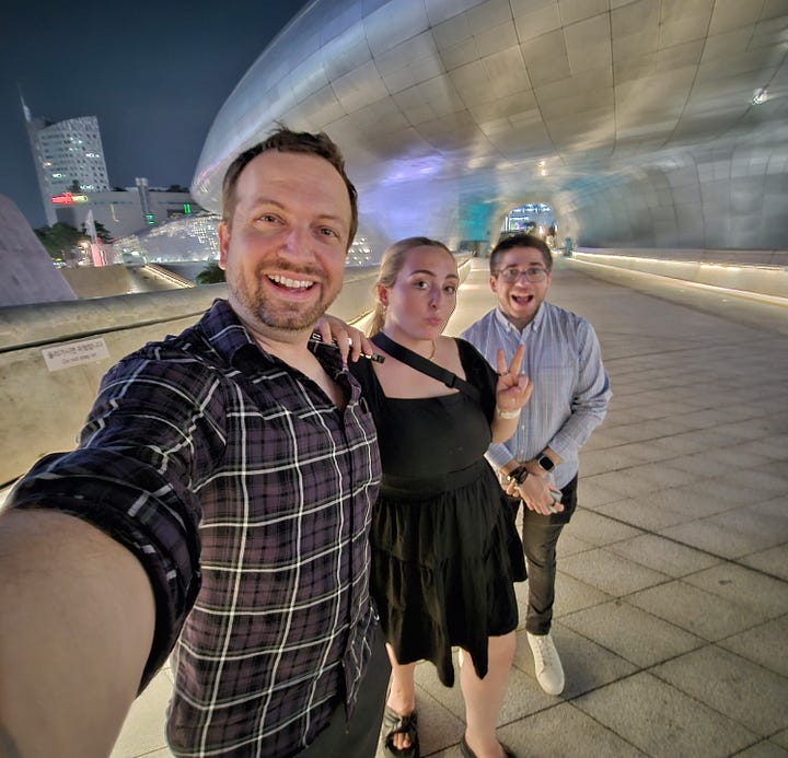 Ultrawide photos taken with the Flip 5 (Image credit: Matt Swider / The Shortcut)