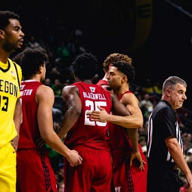 Wisconsin Basketball Falls Flat on the Road vs. Oregon: The Jekyll & Hyde Act Continues