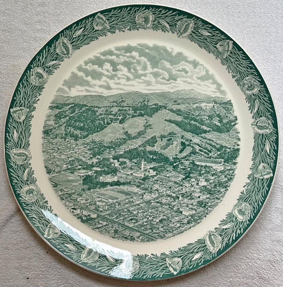 Product photo of 1935 University of California Berkeley Wedgwood 16 Inch Green Platter