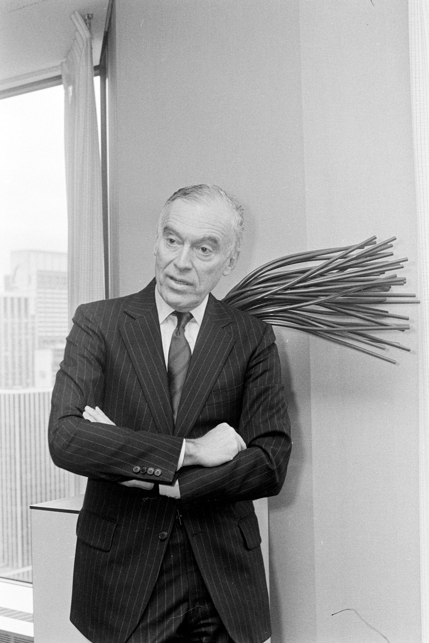 Image may contain Leonard Lauder Clothing Formal Wear Suit Face Head Person Photography Portrait Blazer and Coat Image may contain Leonard Lauder Clothing Formal Wear Suit Face Head Person Photography Portrait Blazer and Coat