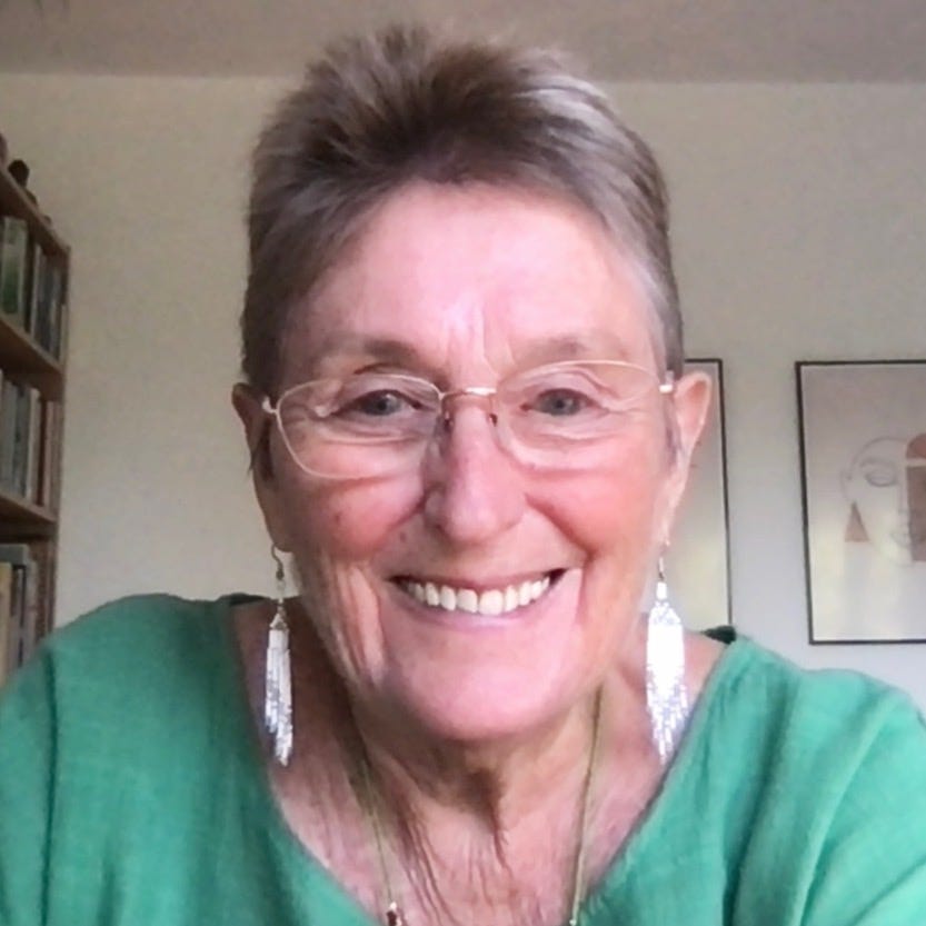 Dr Melanie Salmon logo