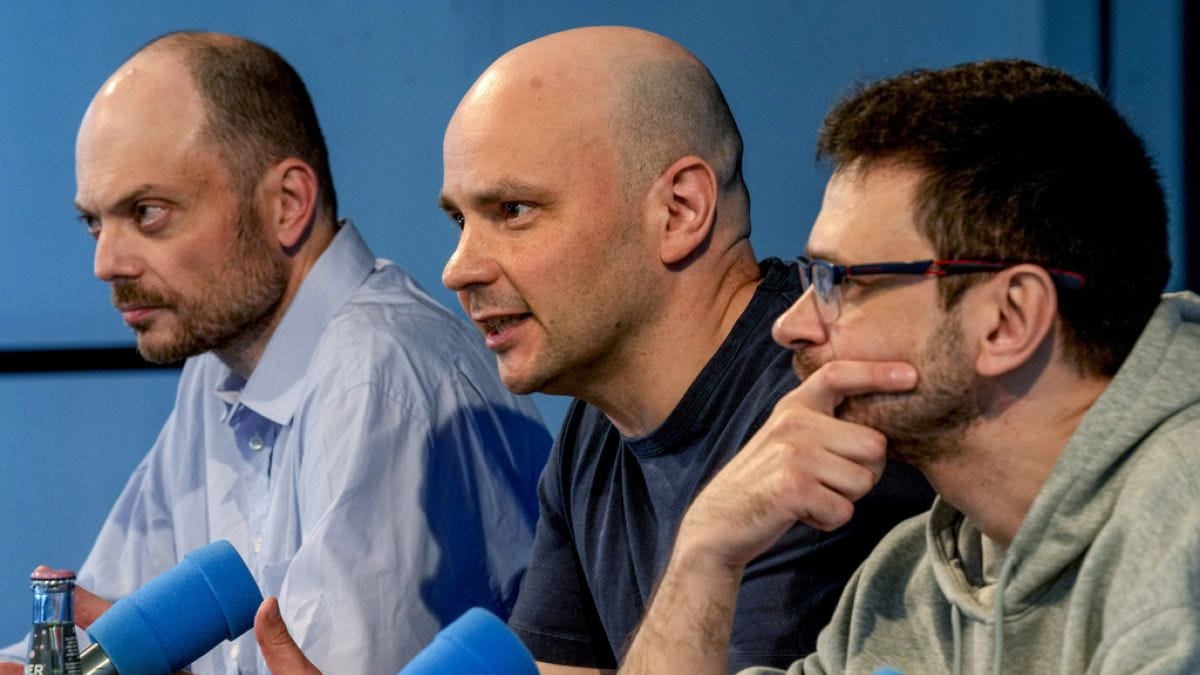 Exchanged opposition activists freed from Russia pledge to return and hope for brighter future | Euronews Exchanged opposition activists freed from Russia pledge to return and hope for brighter future | Euronews