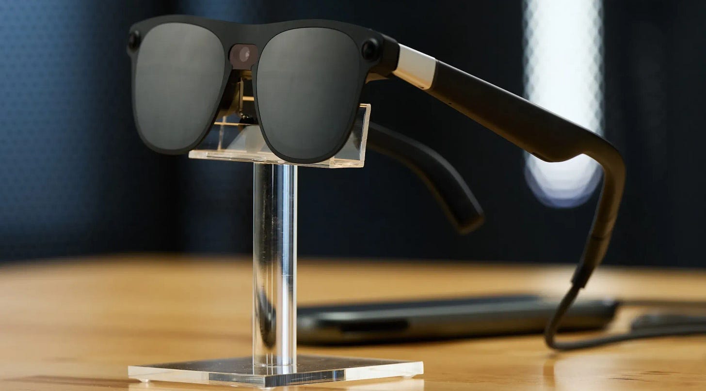 Google Says First AI Glasses With Gemini Will Arrive in 2026 - Bloomberg