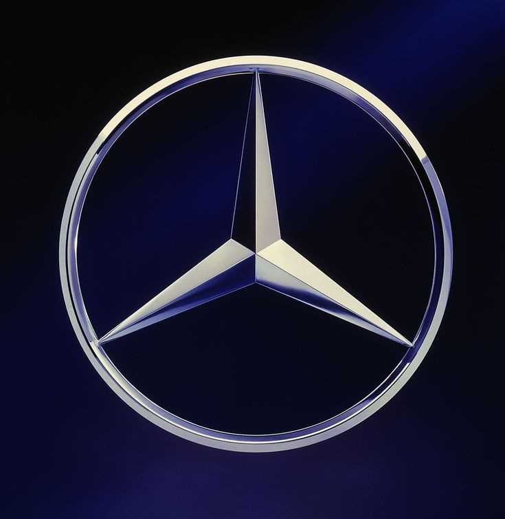 The three-pointed star originally symbolized Daimler's ambition of ...