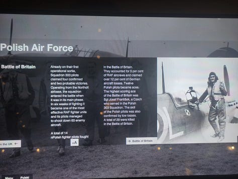 Barbed wire, Polish Air Force info, Uniforms