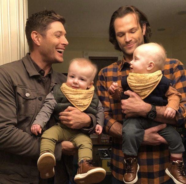 Jared Padalecki with Jensen Ackles holding cute babies SPN 1510 Jared Padalecki with Jensen Ackles holding cute babies SPN 1510