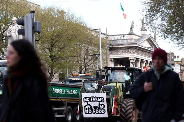 Ireland's fuel blockades lead to major highway closures and shortages | AP  News