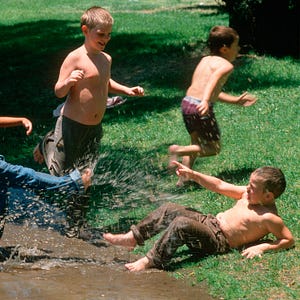 I Gave My Kid a Screen-Free Summer—and You Can Too