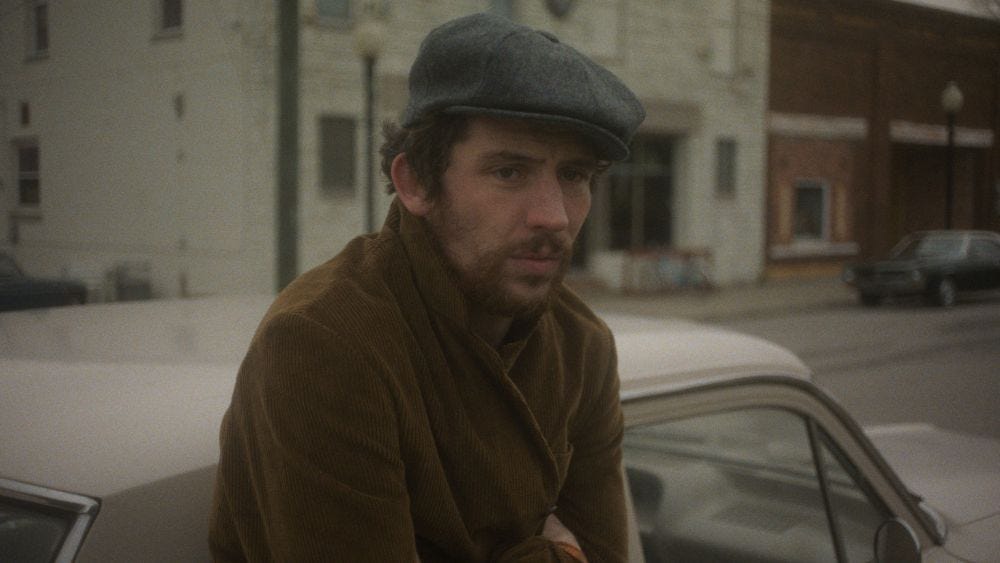 The Mastermind, filme de Kelly Reichardt que concorreu à Palma de Ouro em Cannes, é confirmado no Festival do Rio 2025 - Festival do Rio The Mastermind, filme de Kelly Reichardt que concorreu à Palma de Ouro em Cannes, é confirmado no Festival do Rio 2025 - Festival do Rio