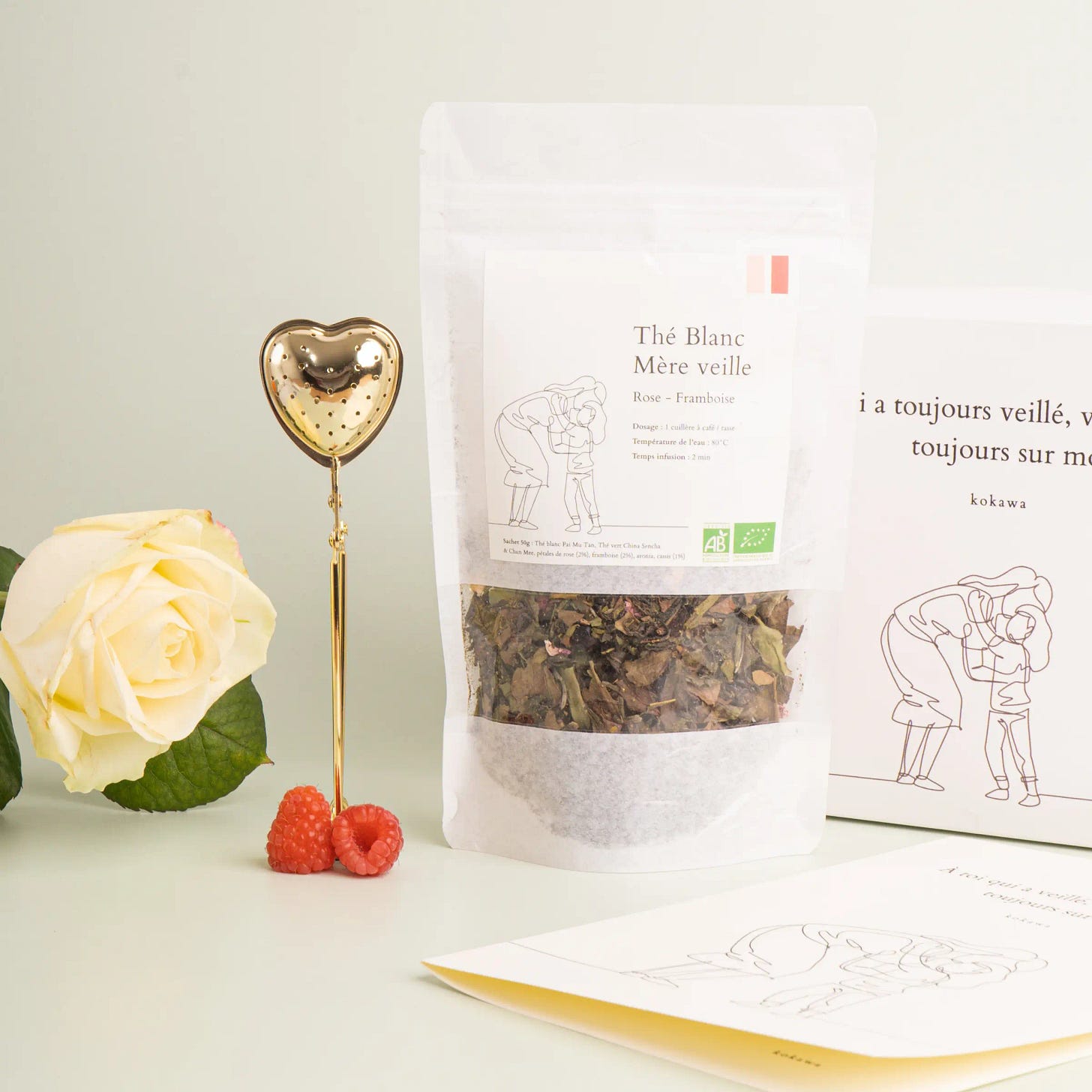 Coffret MÚre veille avec du thé et une pince à thé Coffret MÚre veille avec du thé et une pince à thé
