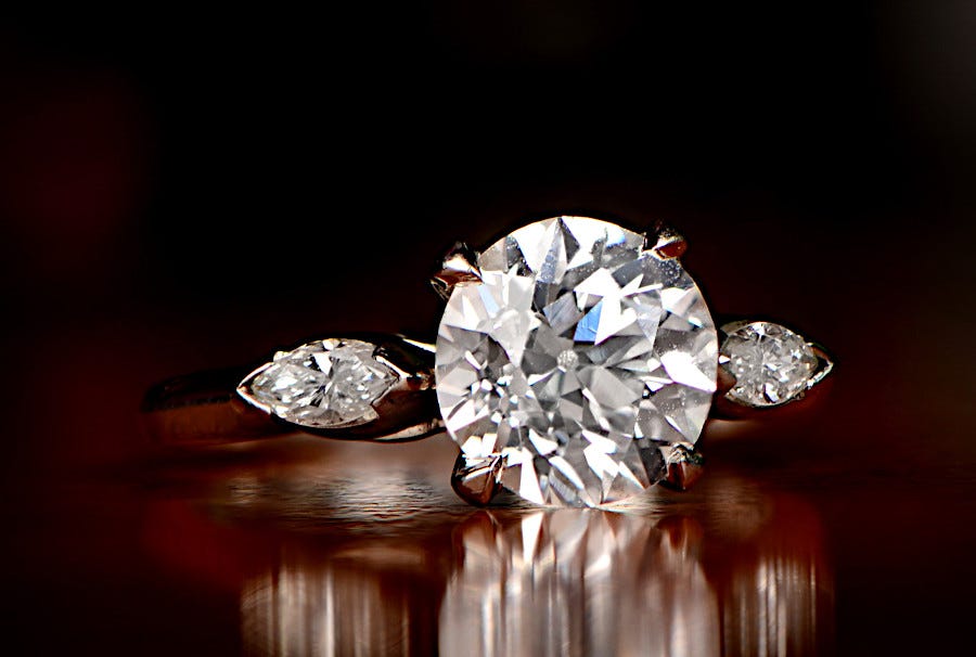 CatherineLewis1976, CC BY-SA 4.0 <https://creativecommons.org/licenses/by-sa/4.0>, via Wikimedia Commons CatherineLewis1976, CC BY-SA 4.0 <https://creativecommons.org/licenses/by-sa/4.0>, via Wikimedia Commons