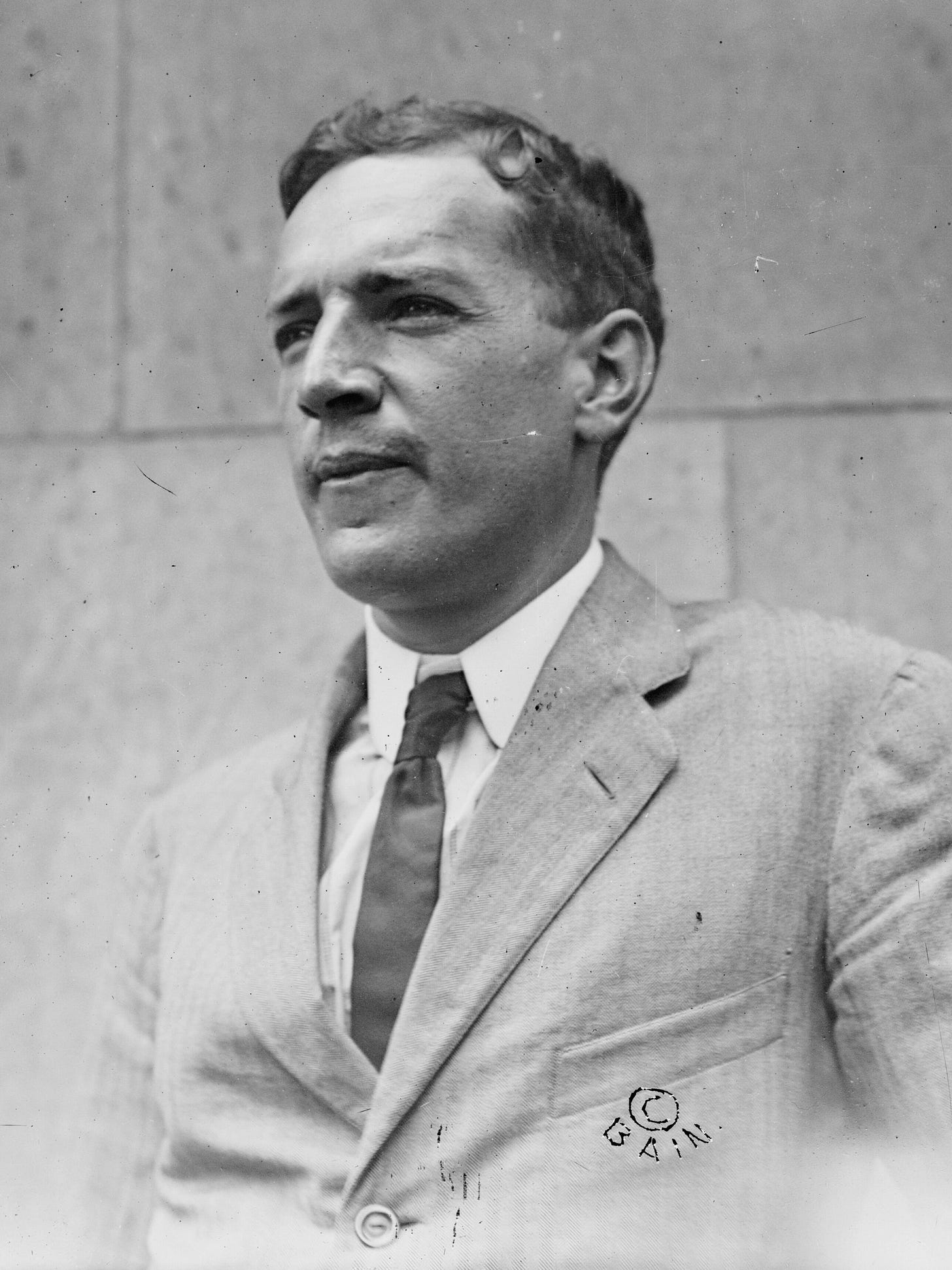 Upton Sinclair - Wikipedia Upton Sinclair - Wikipedia