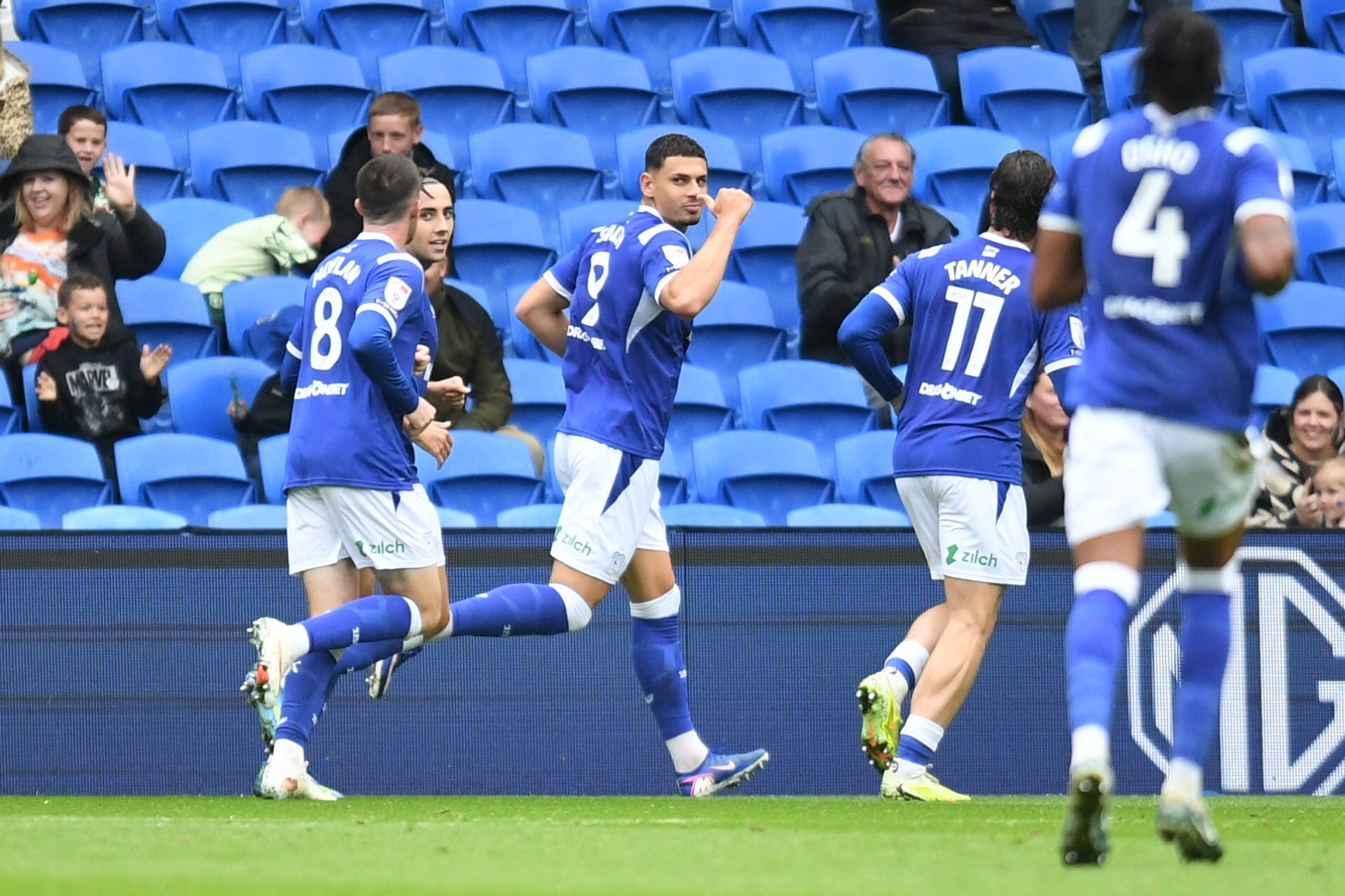 Nathan Jones’ comments about squad depth ahead of Bristol City match ...