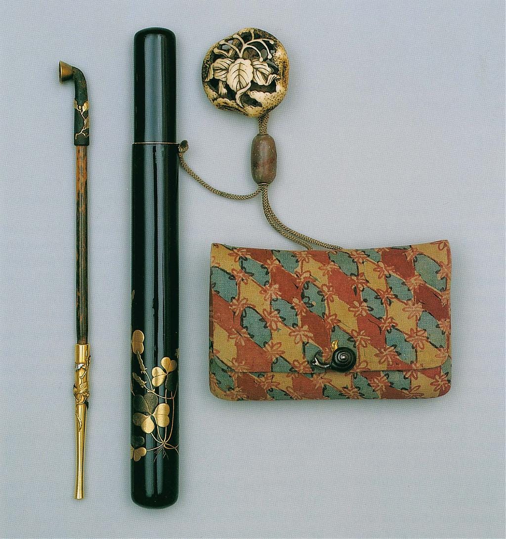 Kiseru and lacquer case with tobacco pouch Kiseru and lacquer case with tobacco pouch