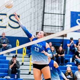 High School Volleyball Roundup: Toutle Lake falls in District title tilt with Mounties (UPDATED)